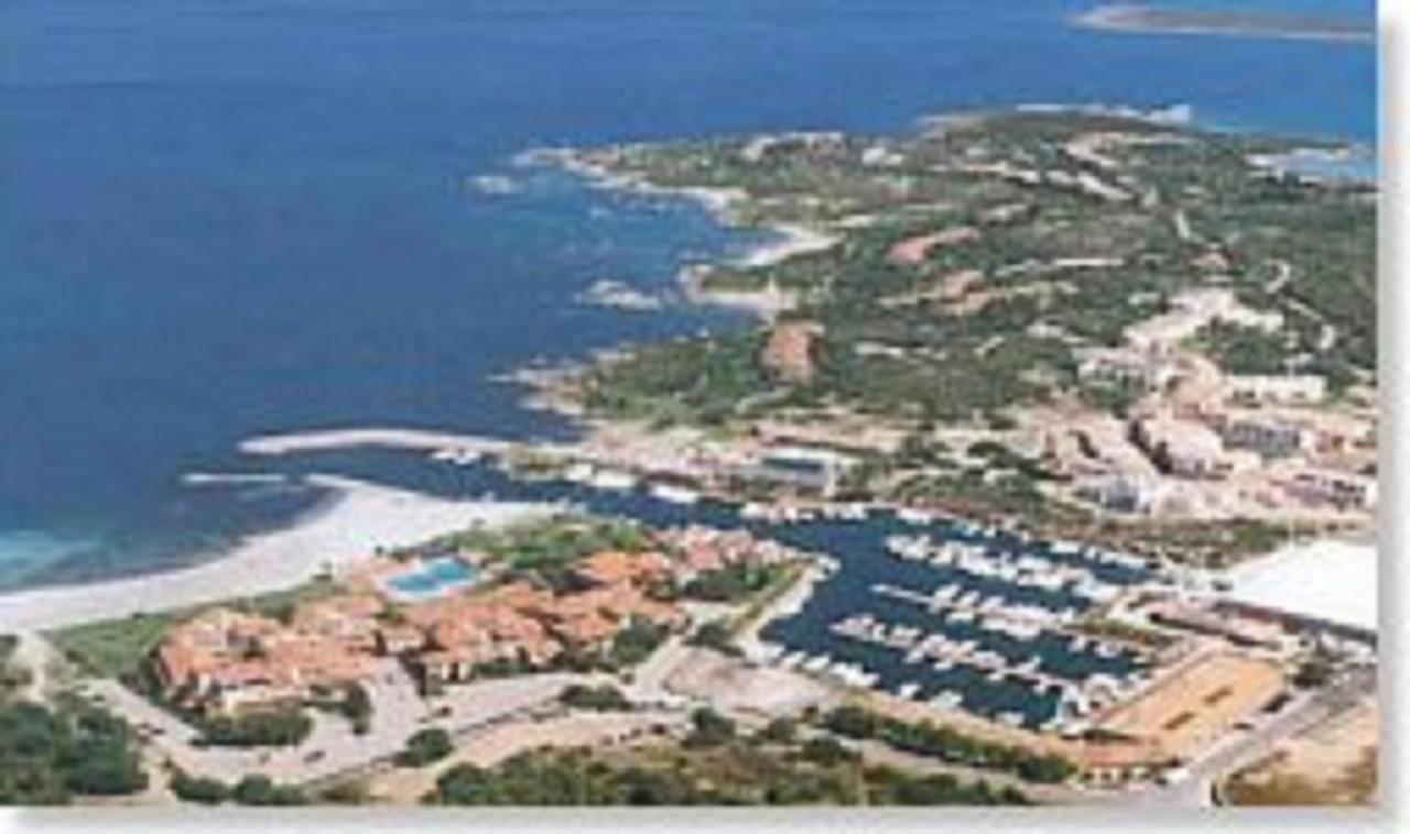 Lucky Apartment Golfo Aranci Extérieur photo
